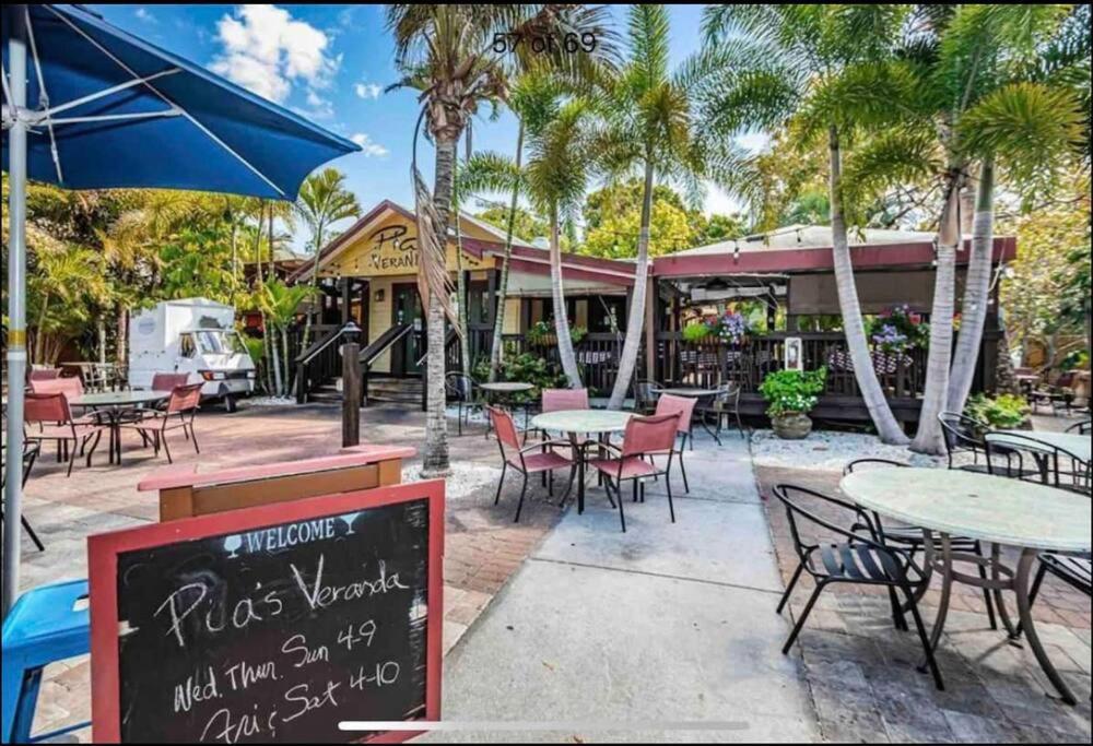 In The Center Of Gulfport, Min Away From The Beach! St. Petersburg Exterior photo